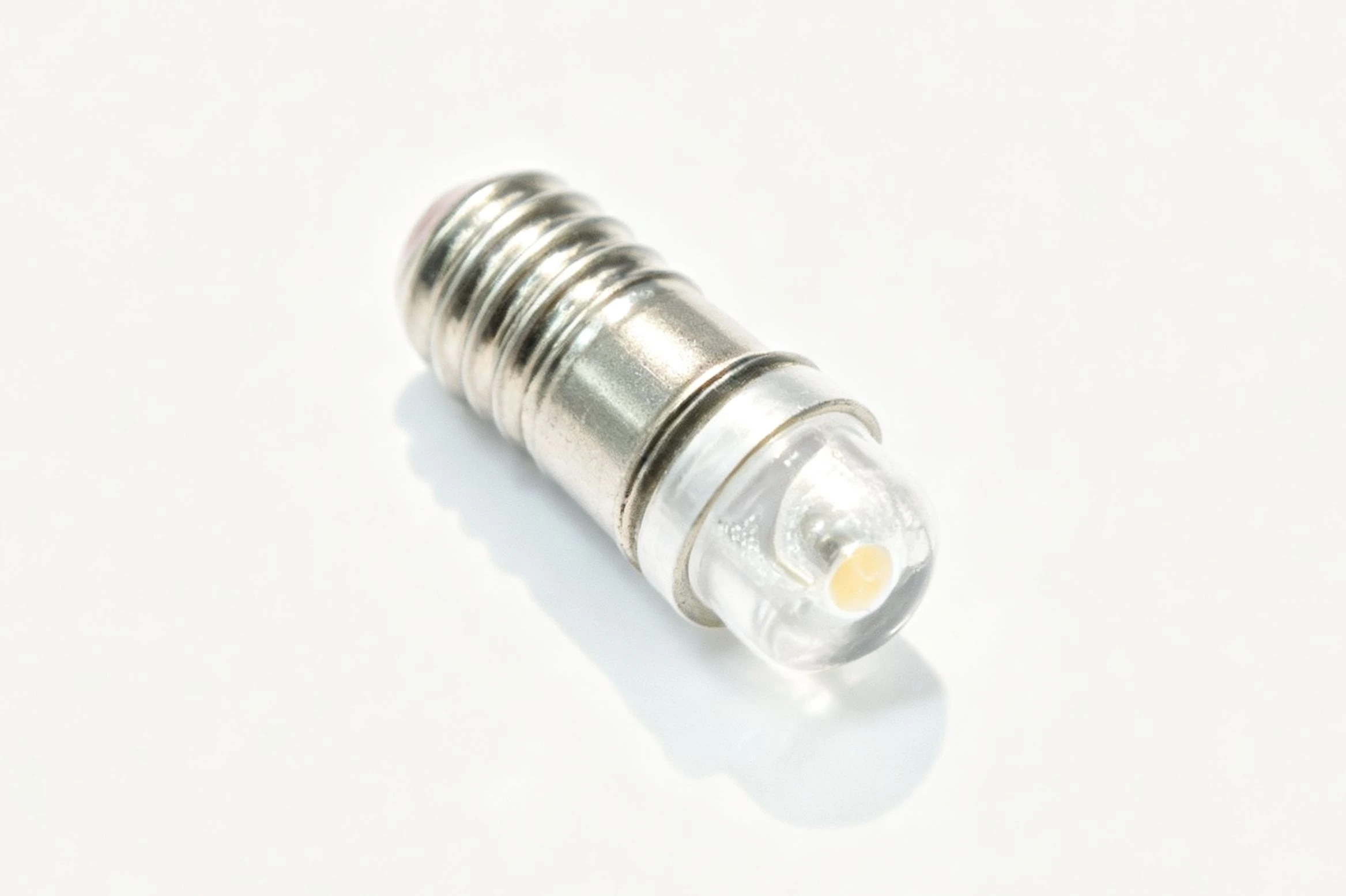 E5 .5 LED bulb