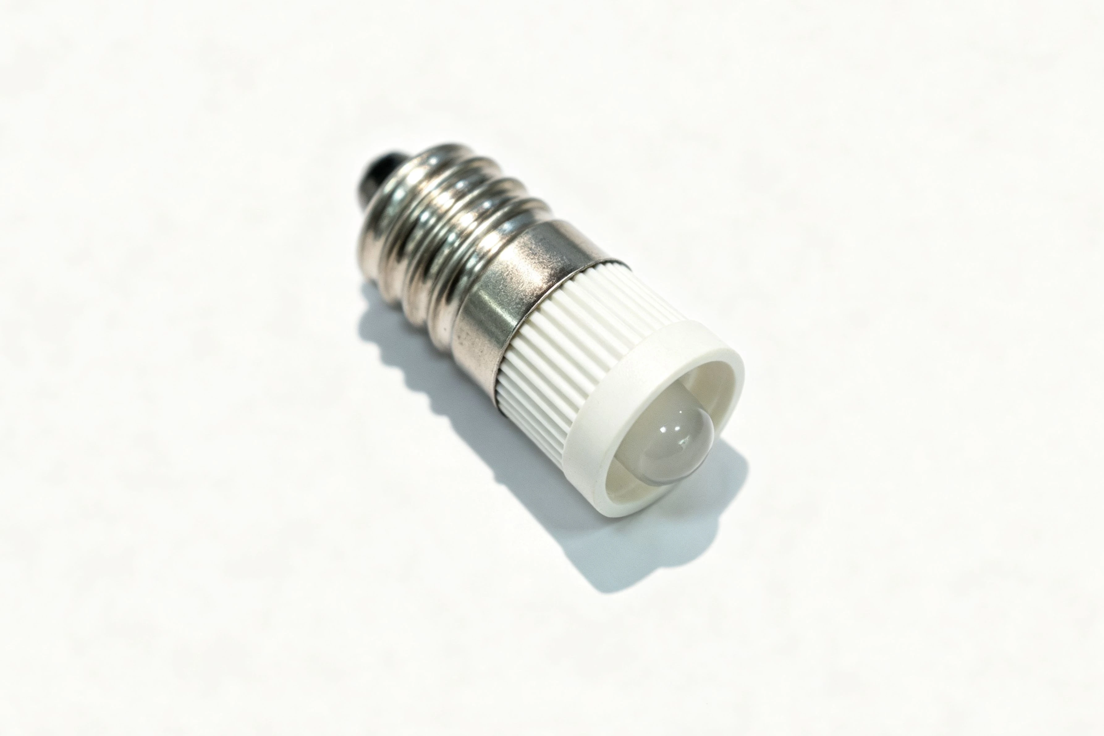 E10 LED bulb