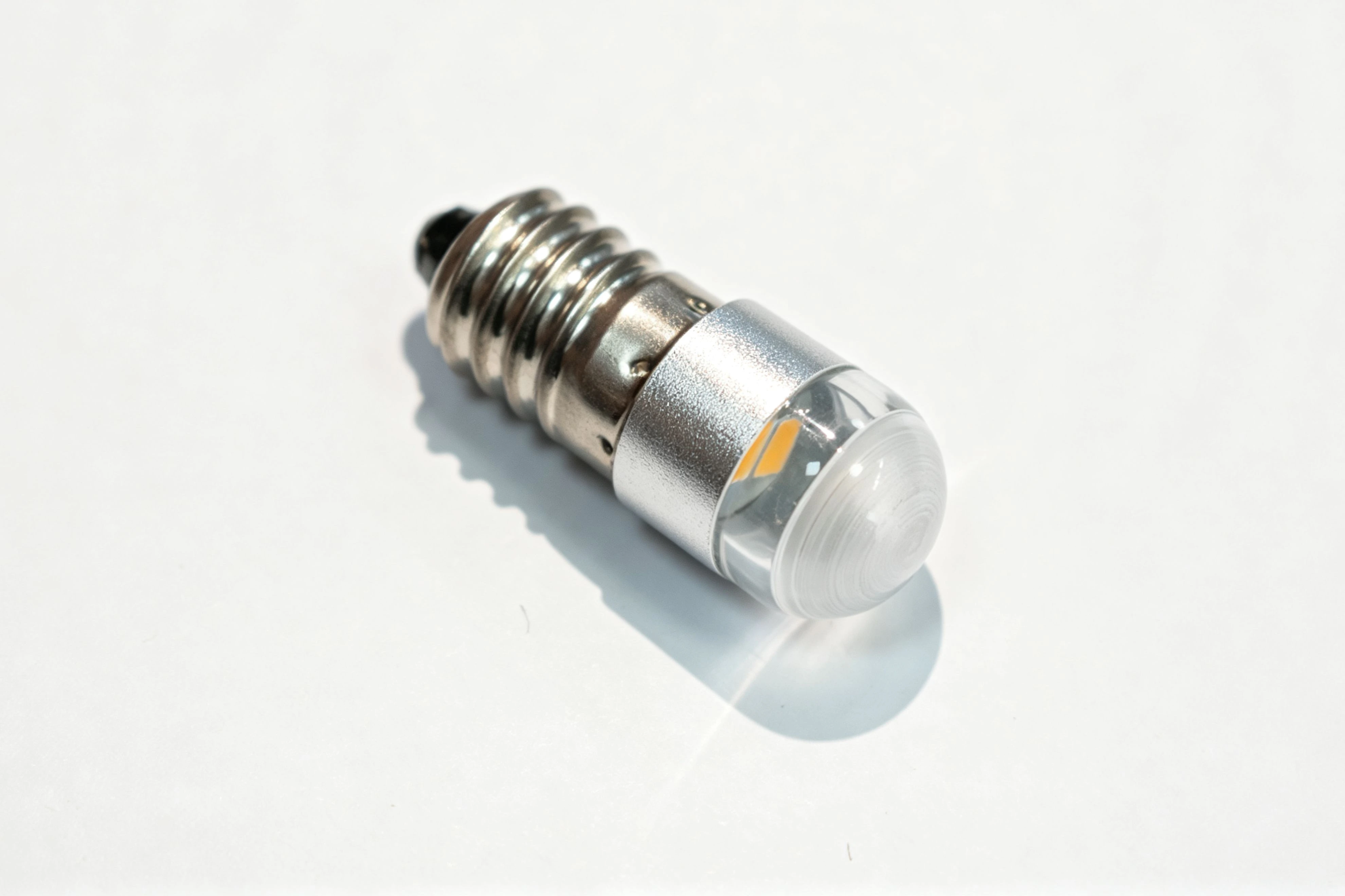 E10 LED bulb