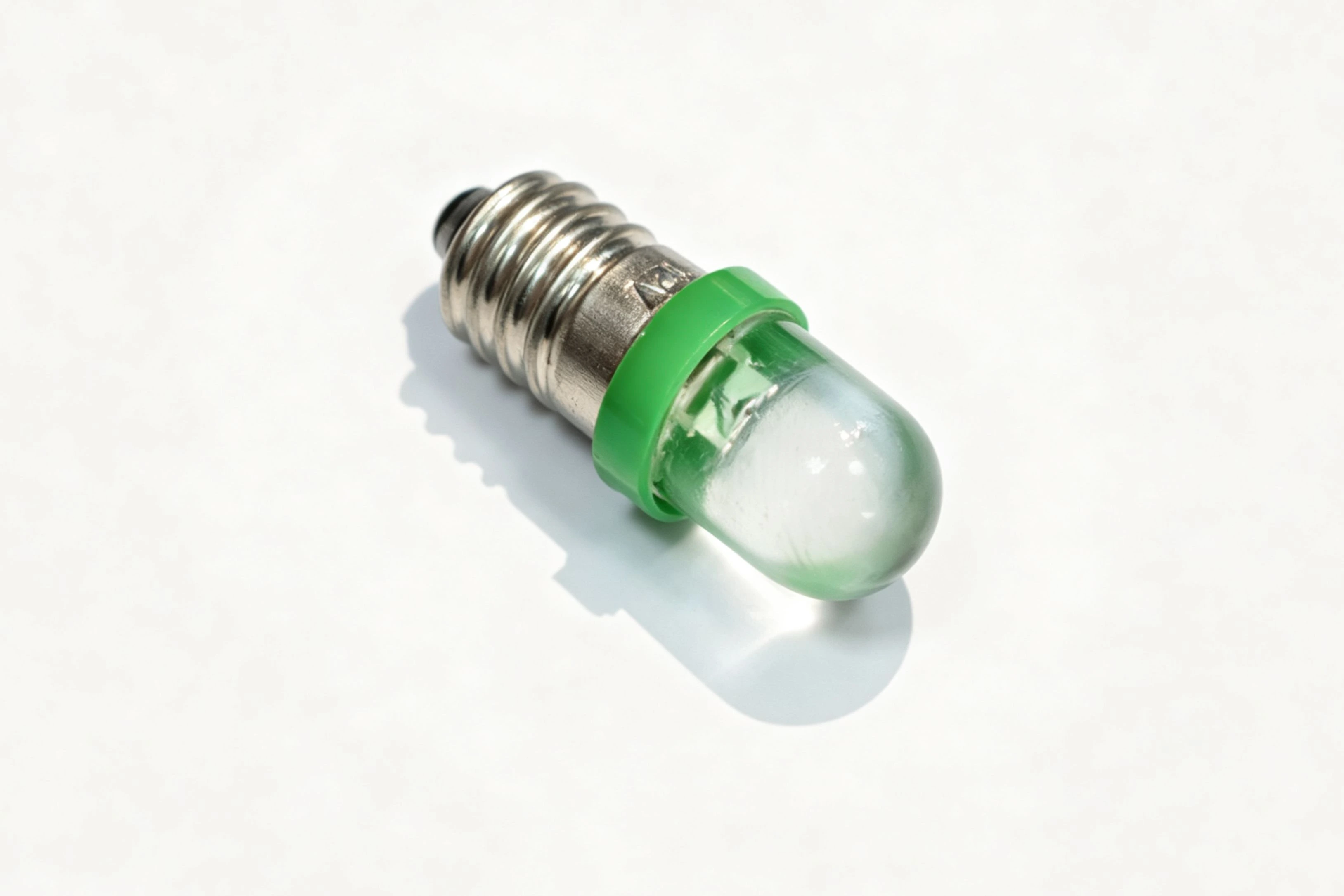 E10 LED bulb