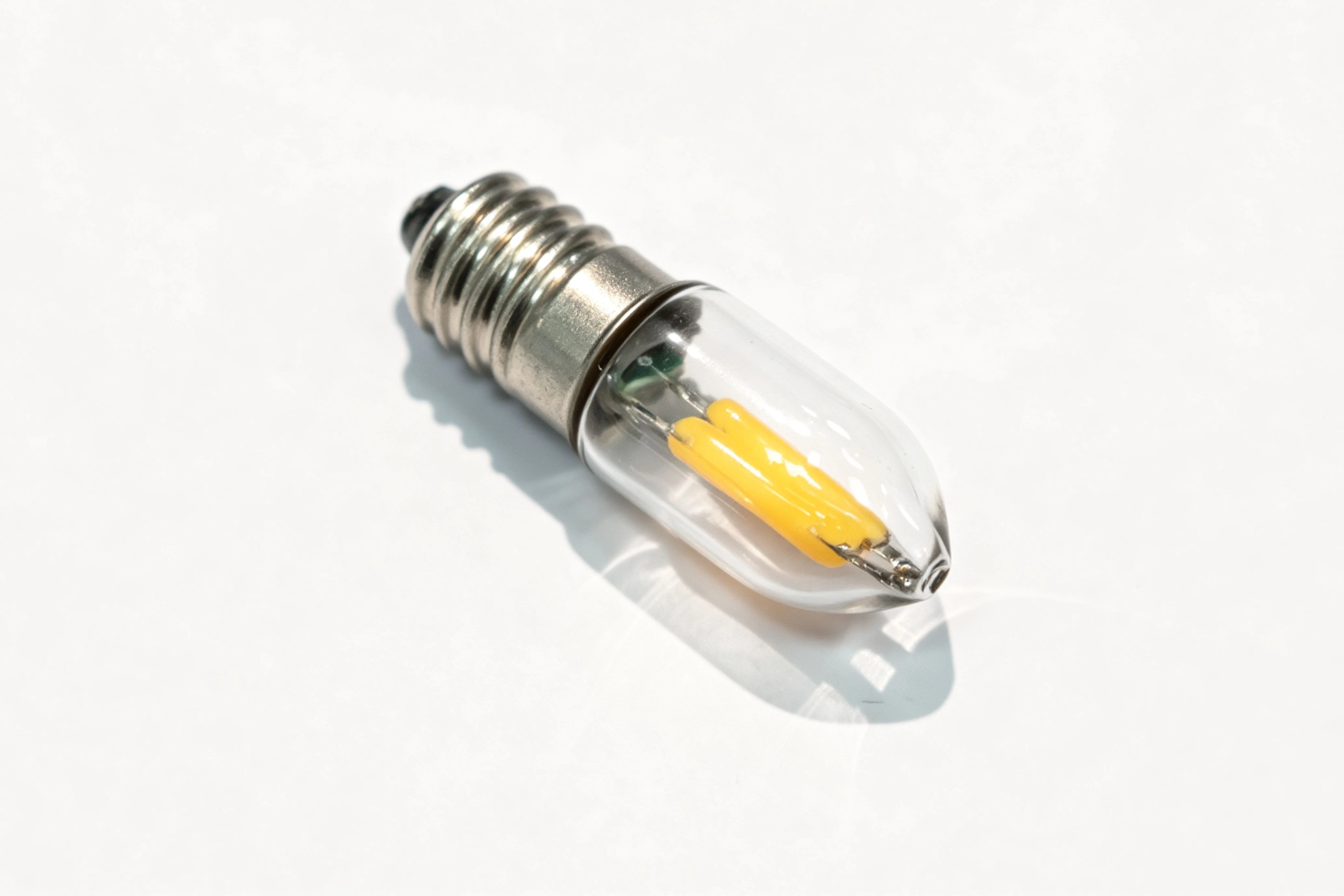 E10 LED電球