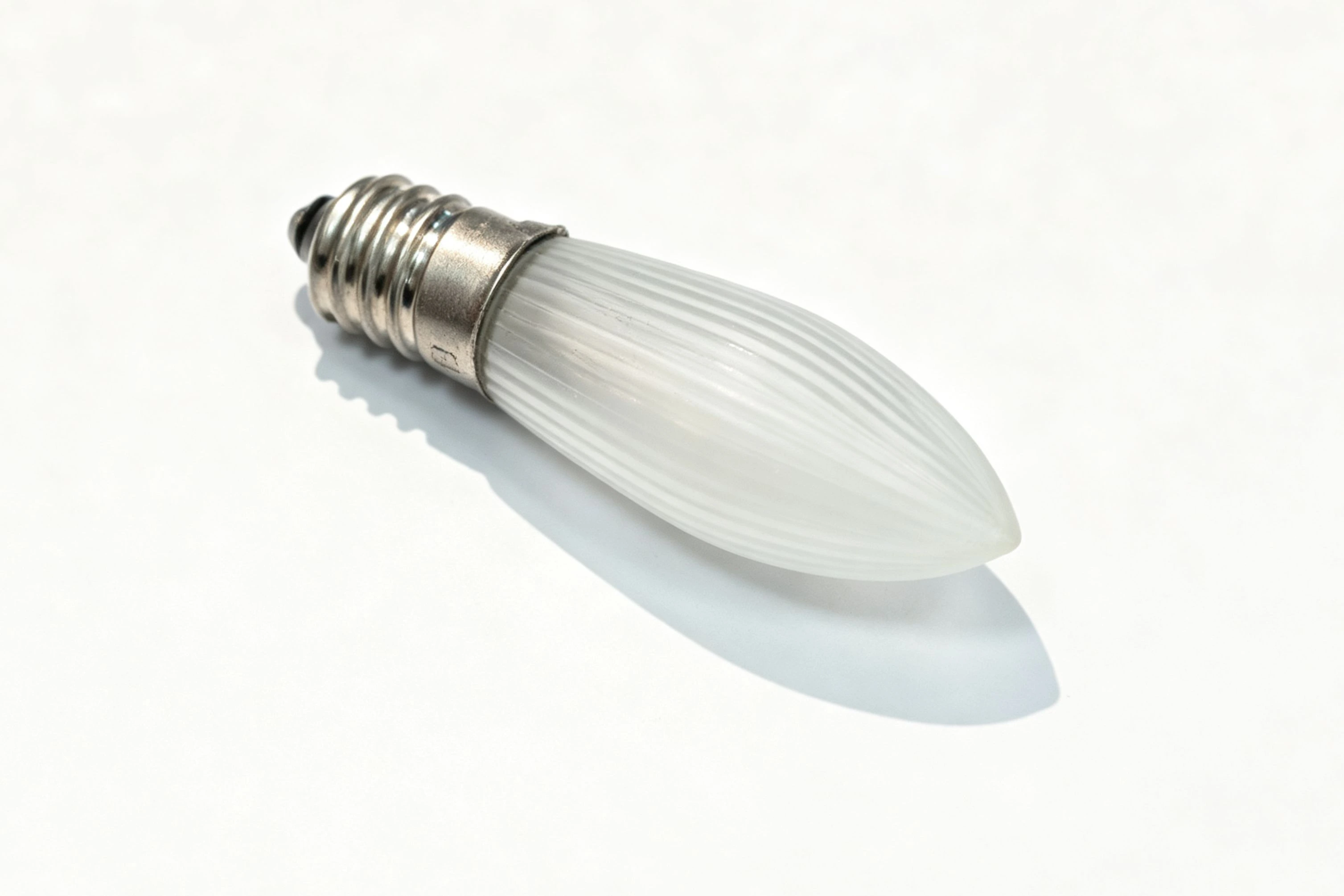 E10 LED bulb