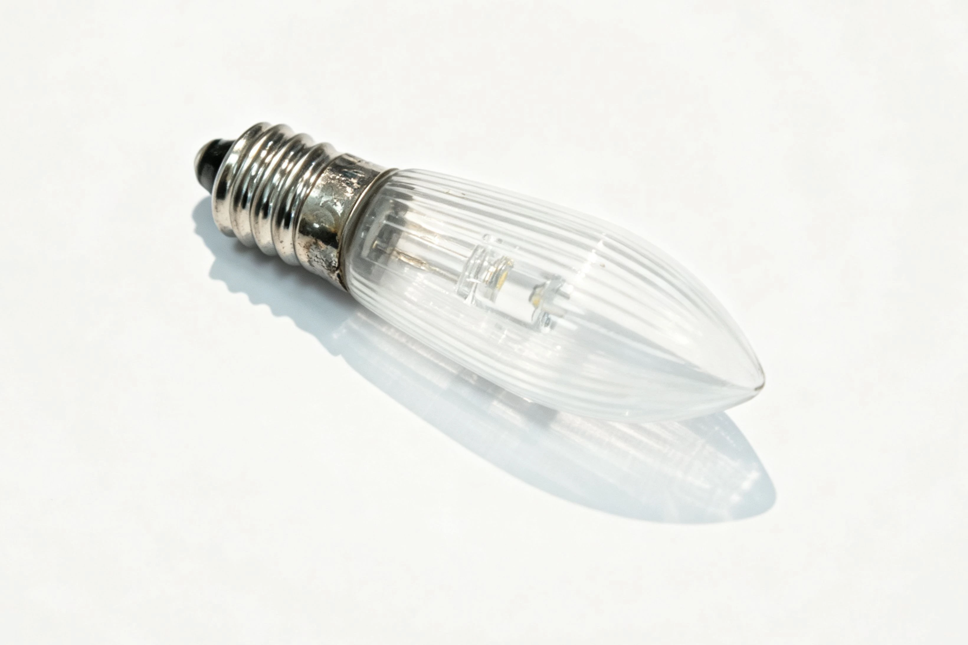 E10 LED bulb