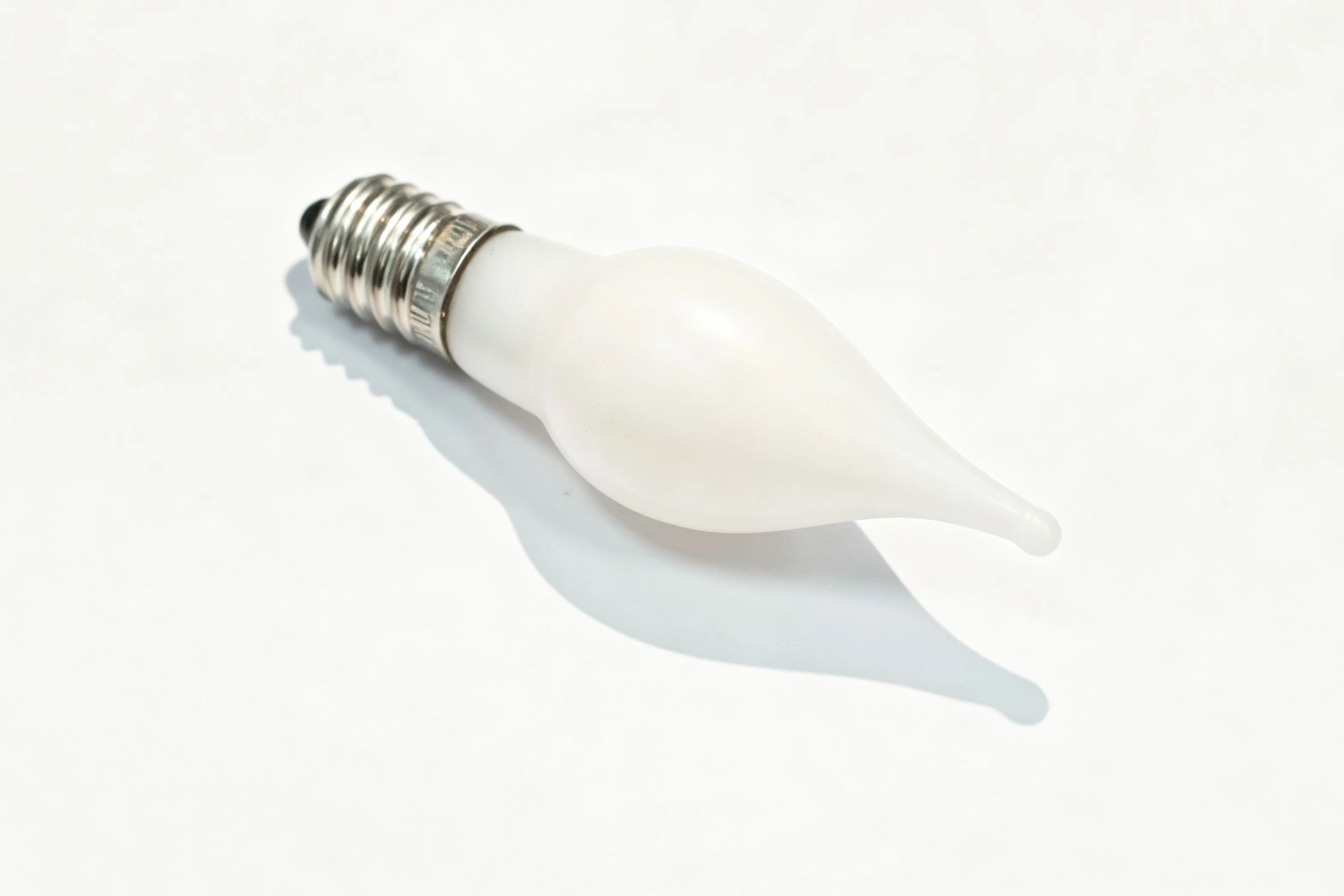 E10 LED bulb