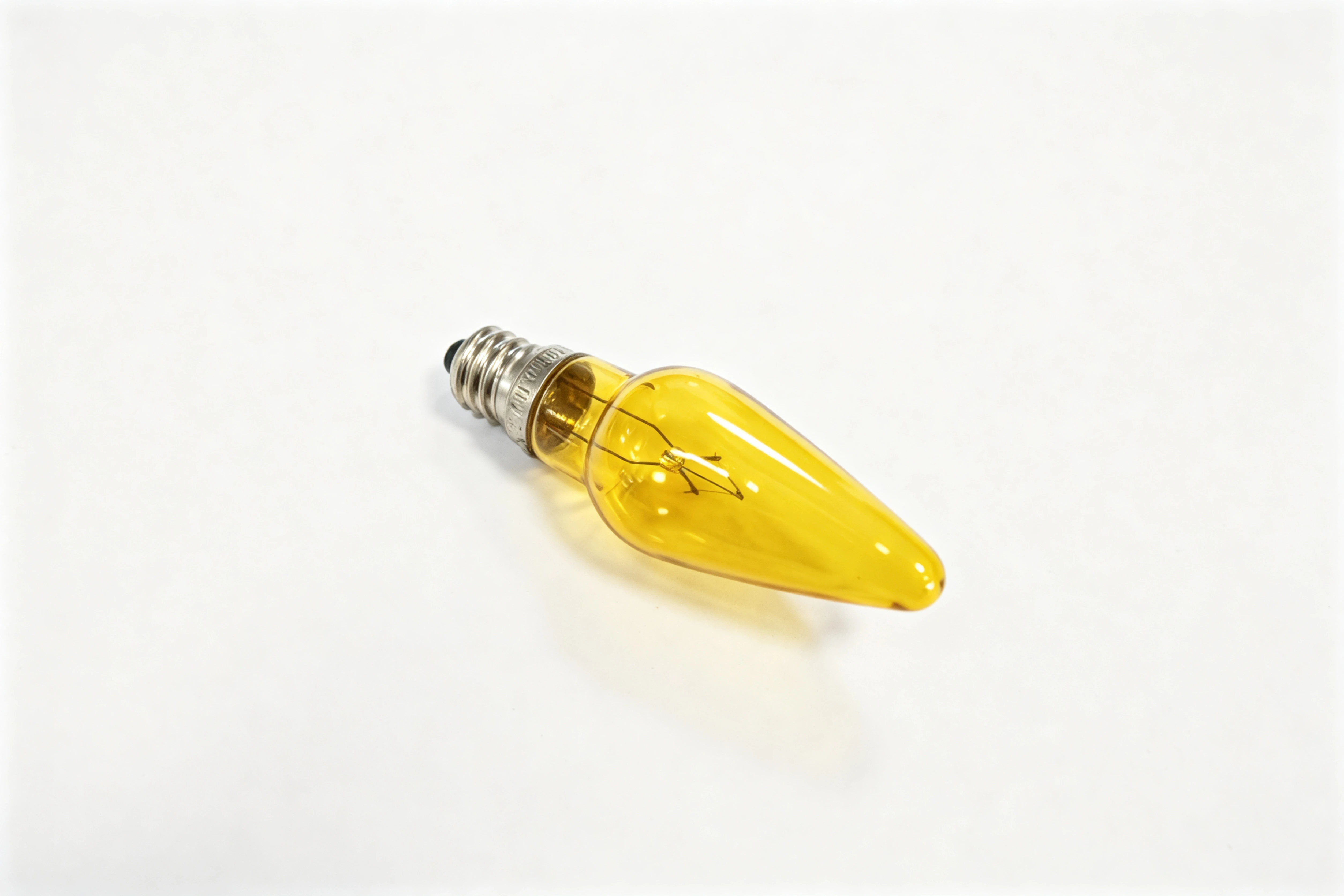 E10S incandescent bulb