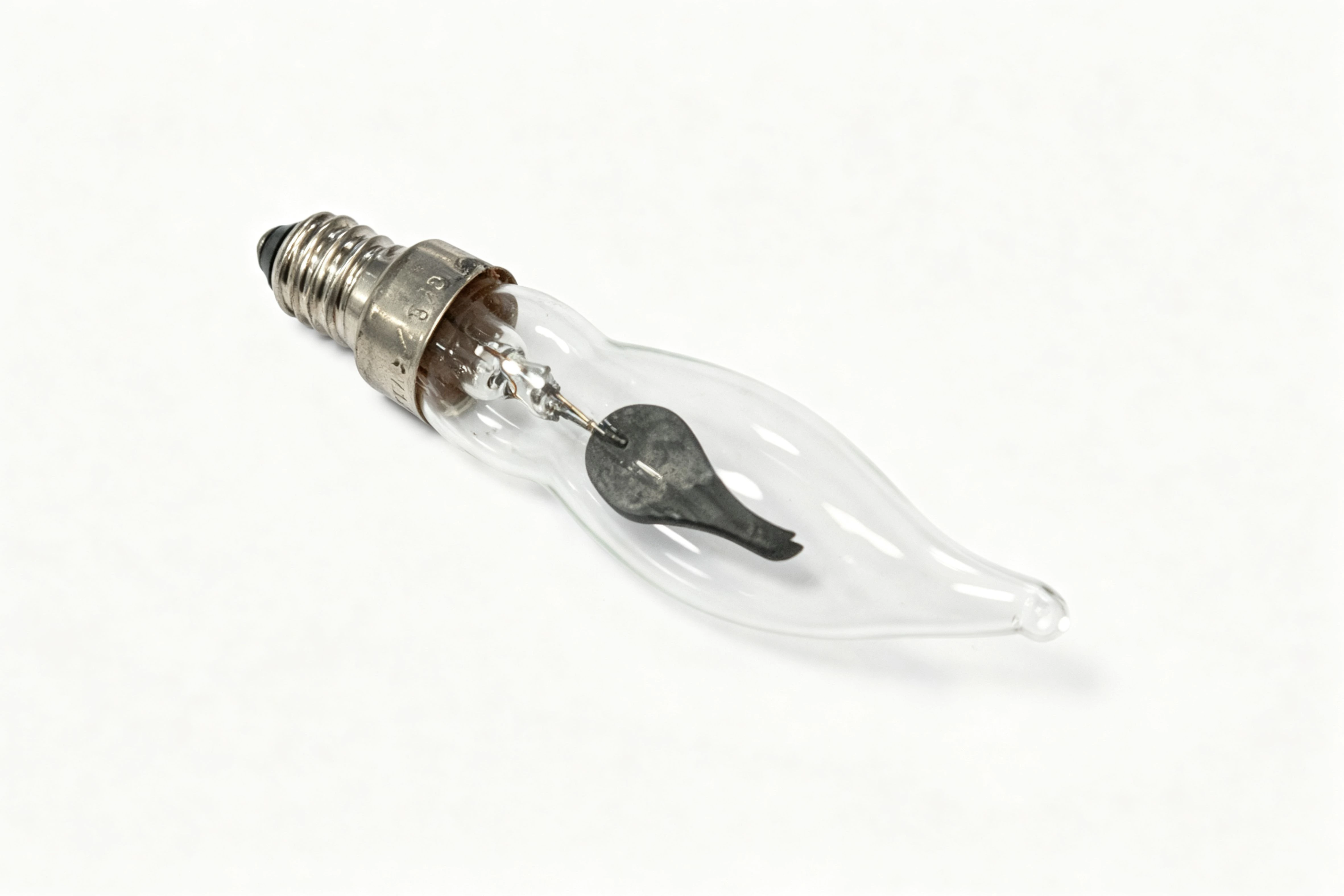 E10S incandescent bulb