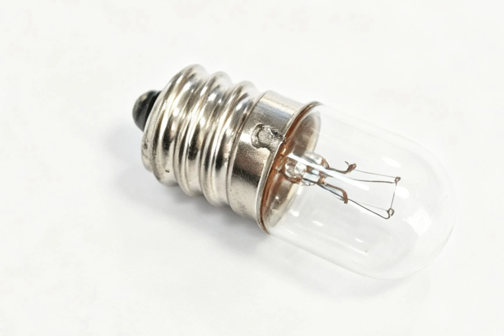 E12 白熱電球