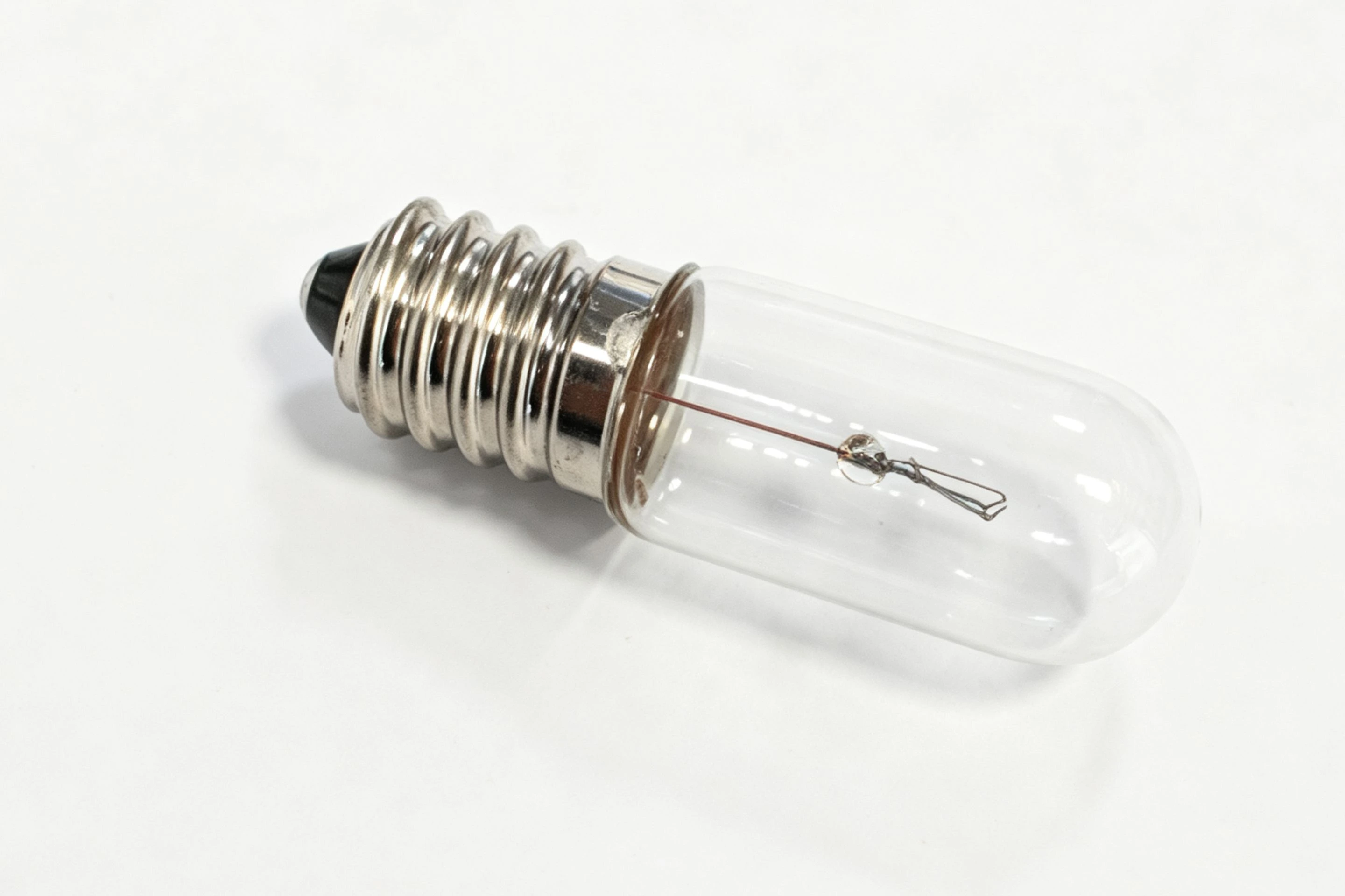 E14 incandescent bulb