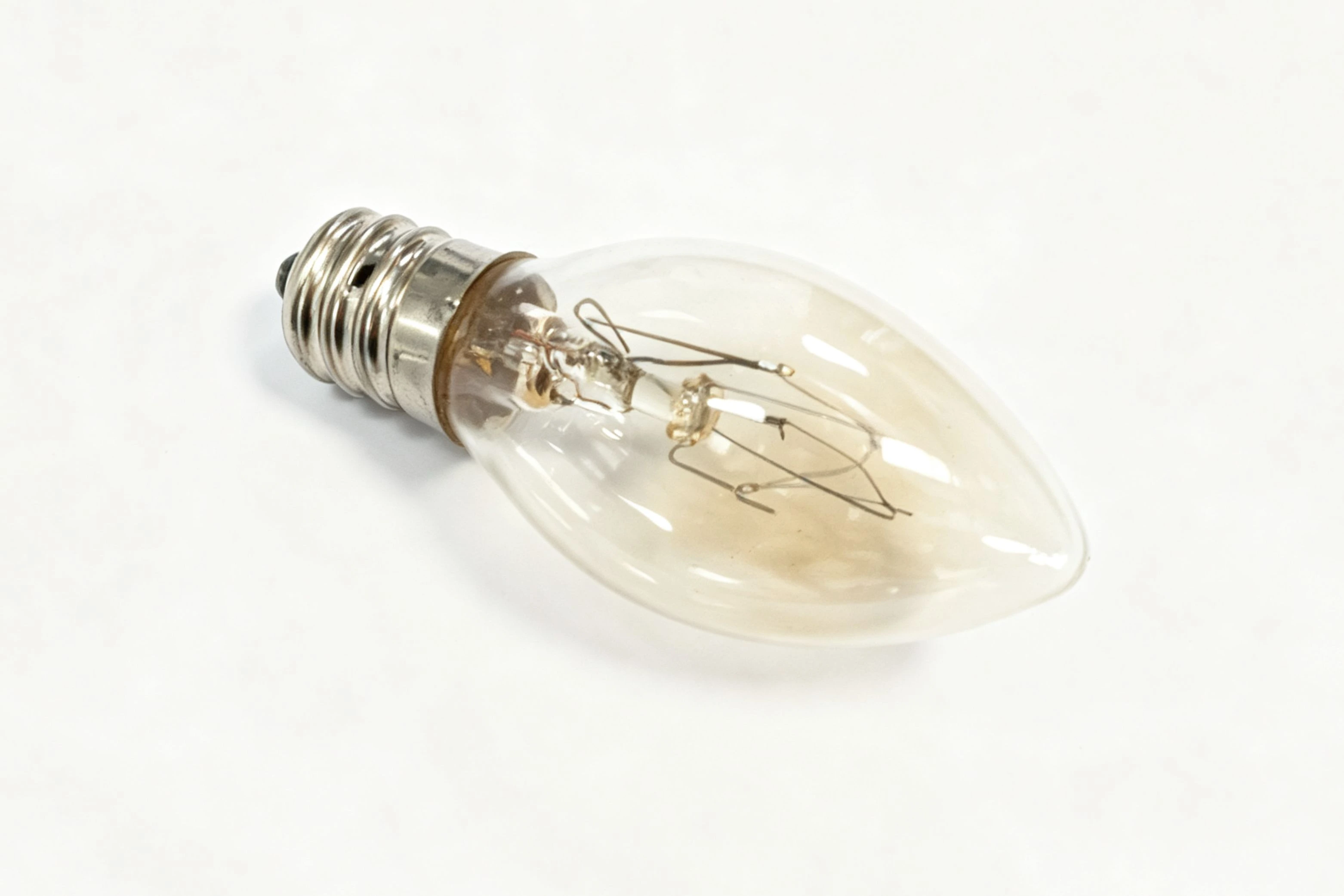 C7 E14 incandescent bulb