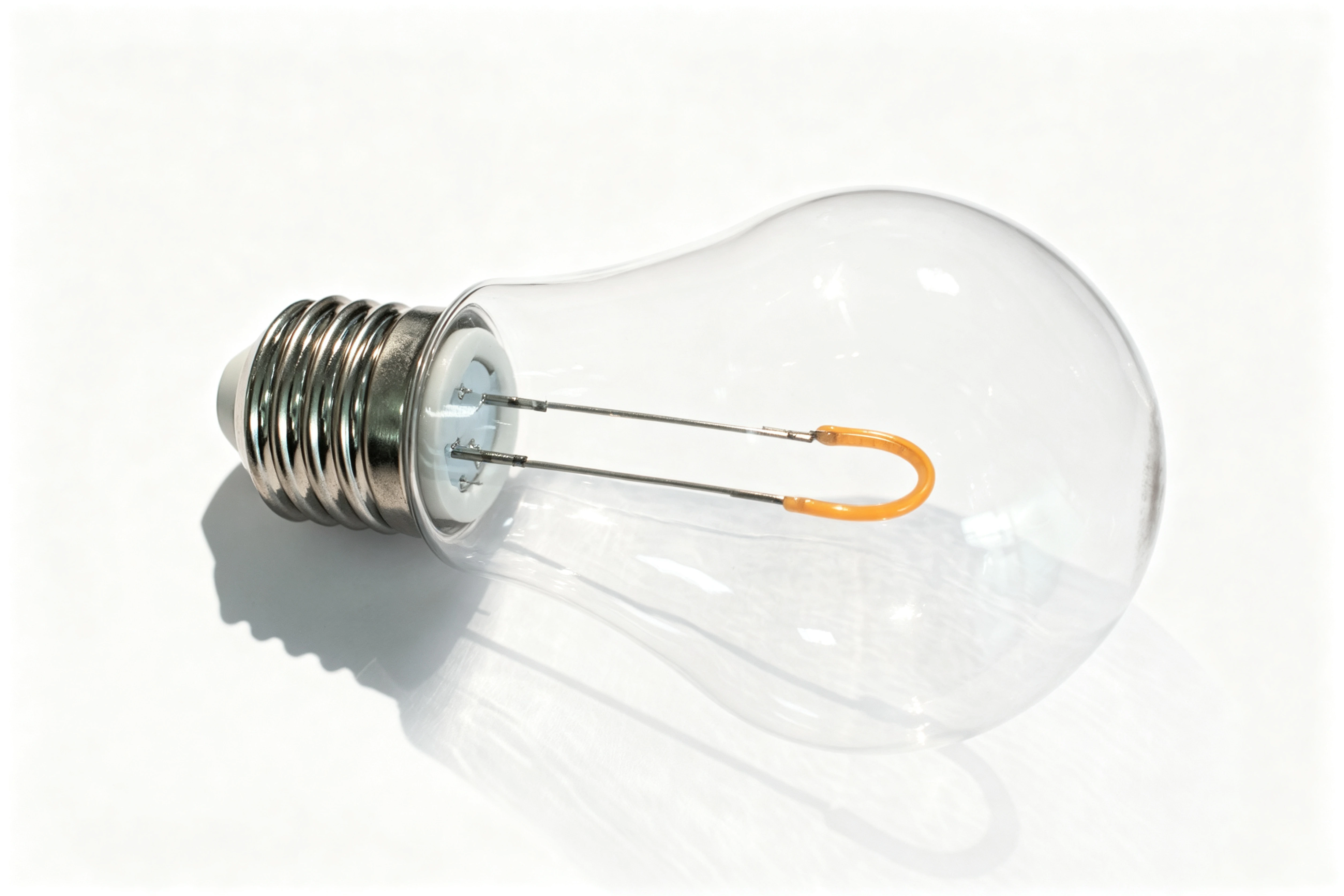 E27 LED bulb