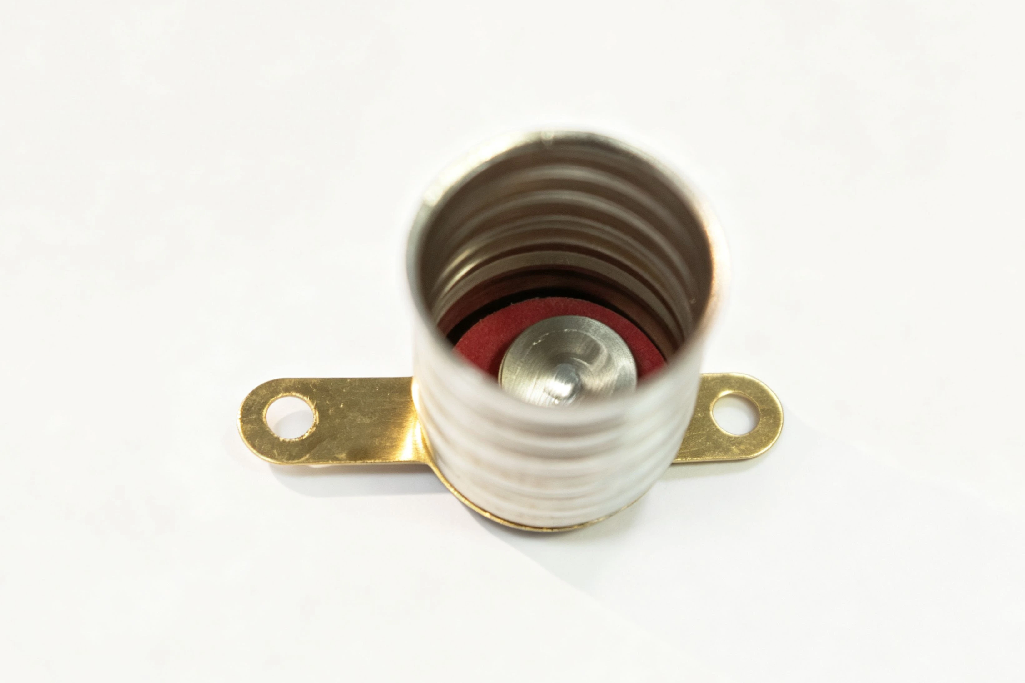 E10 lamp holder