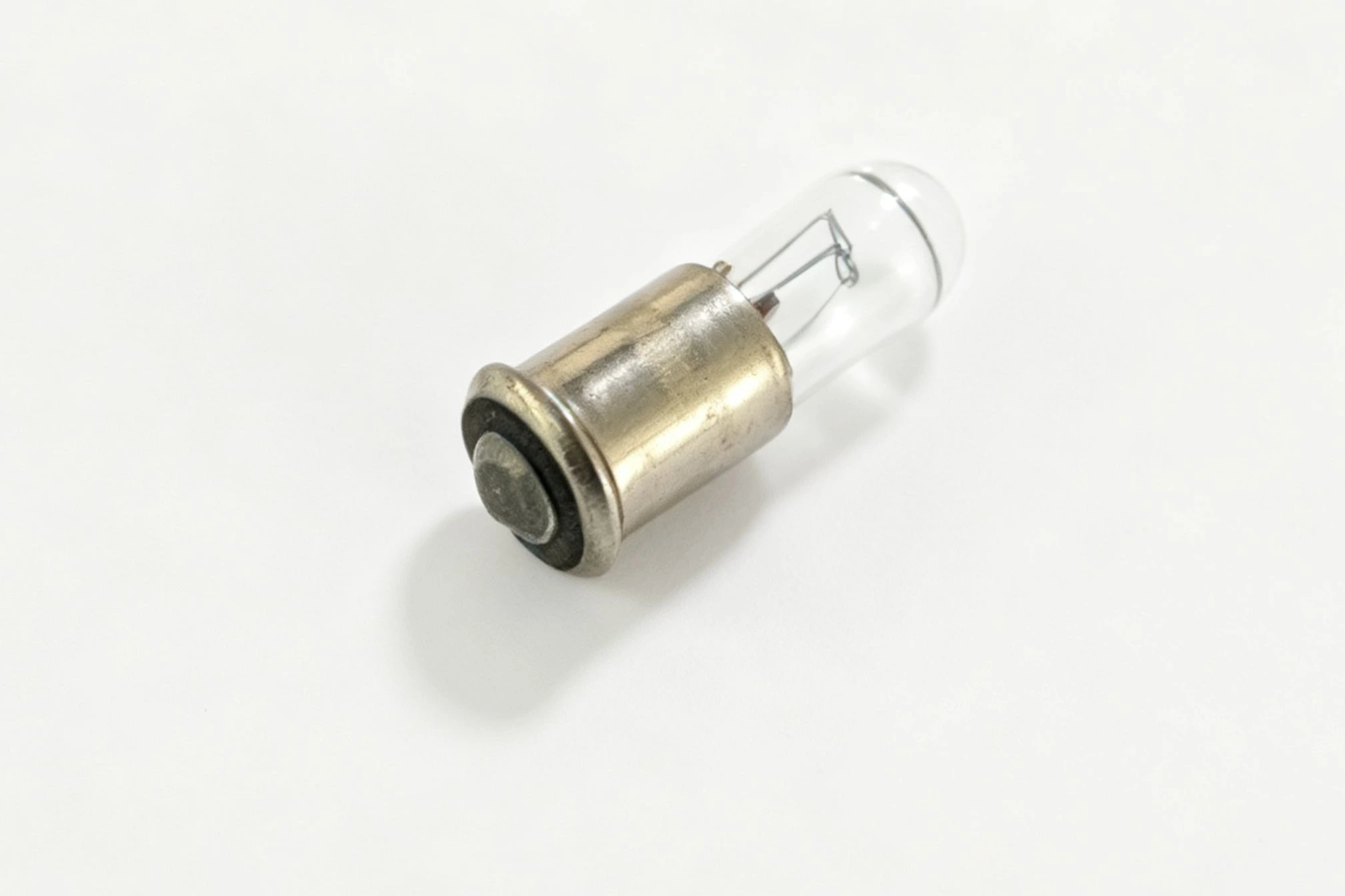 MF4 incandescent bulb