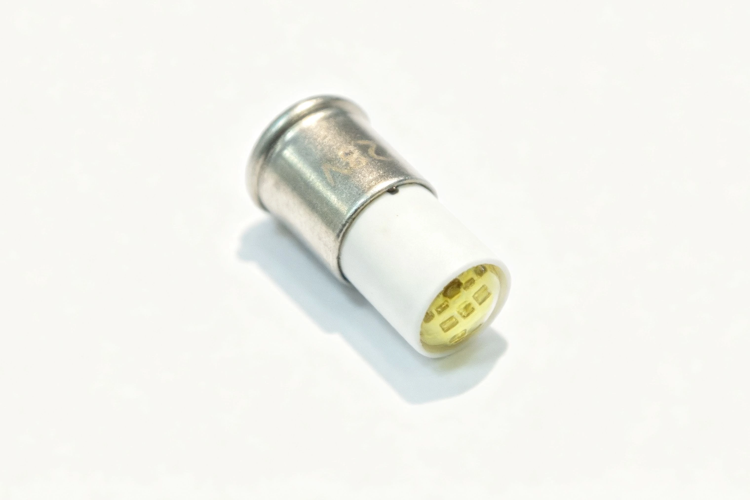 MF6 LED bulb