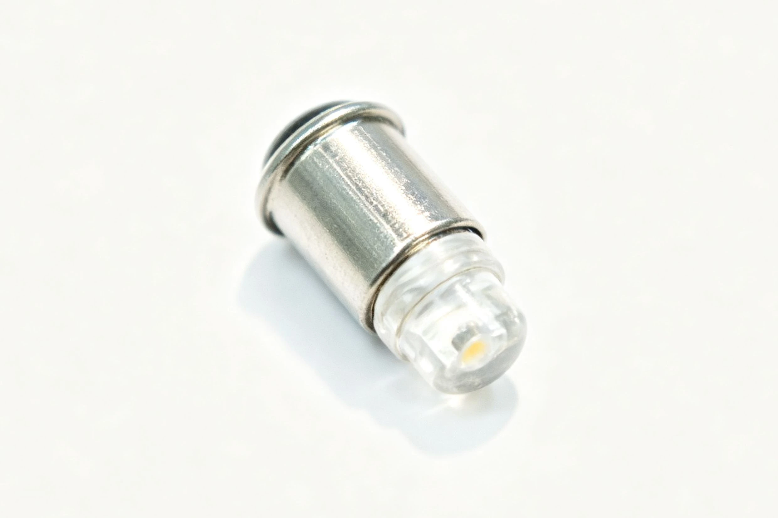 MF6 LED bulb