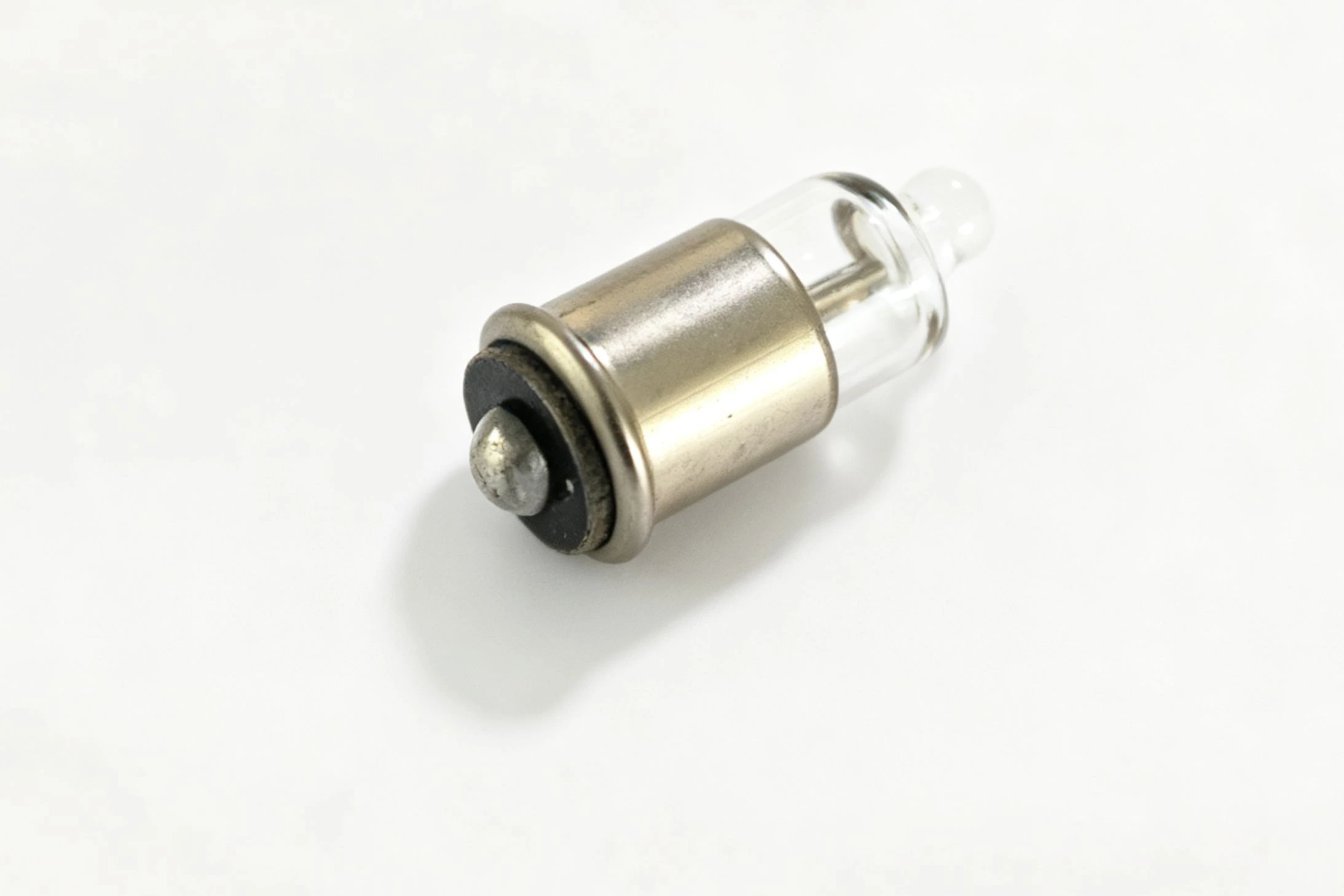MF6 Gluehlampe