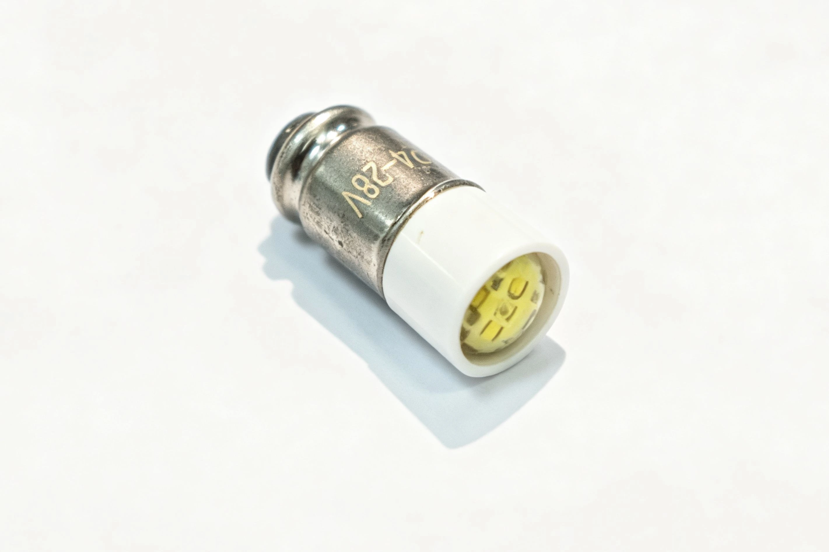 MG6 LED bulb