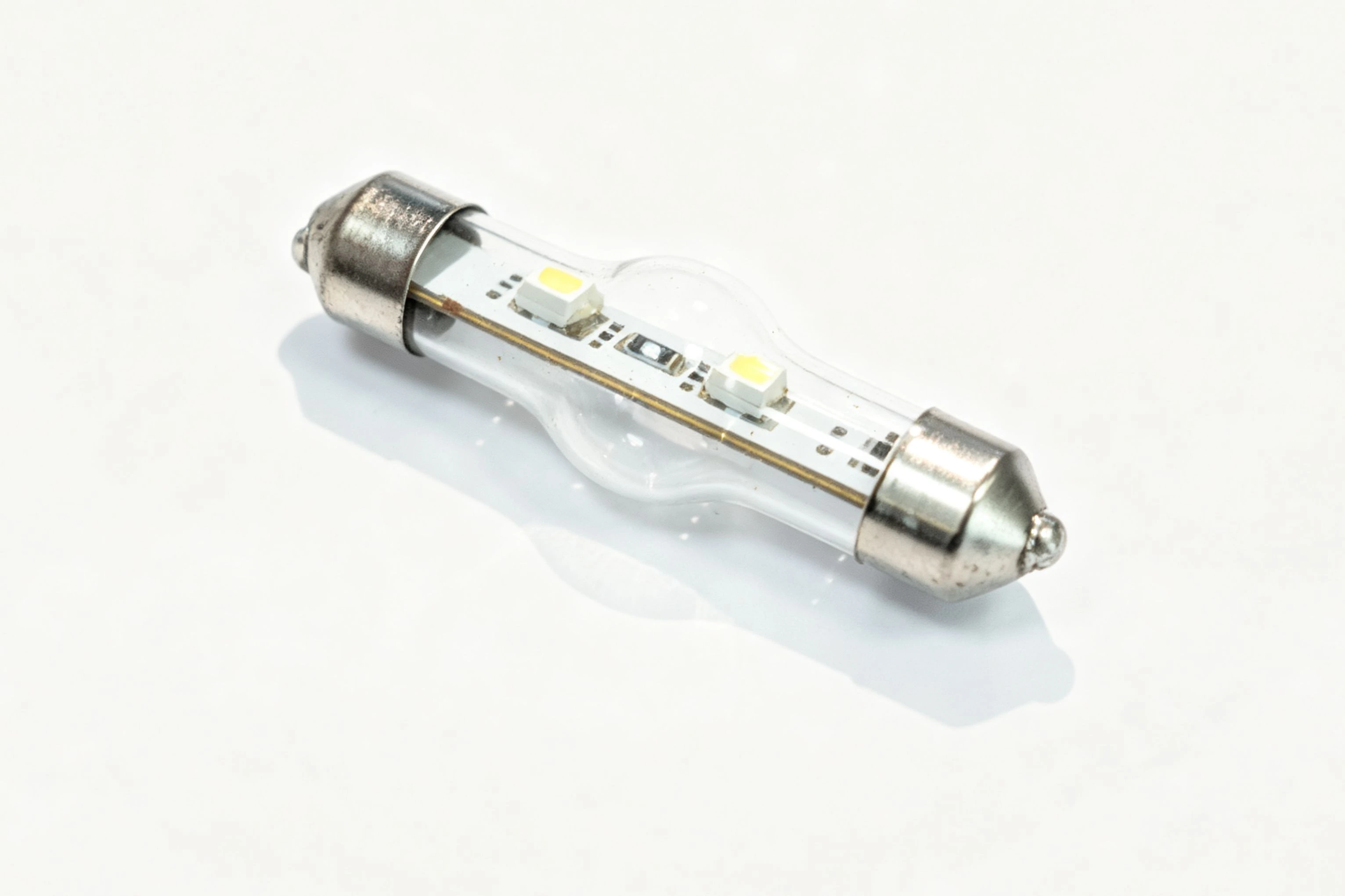 SV8.5 LED bulb