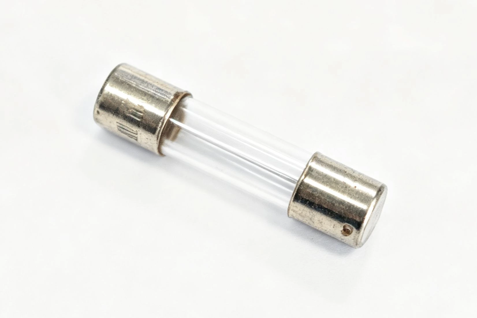 ST6 incandescent bulb