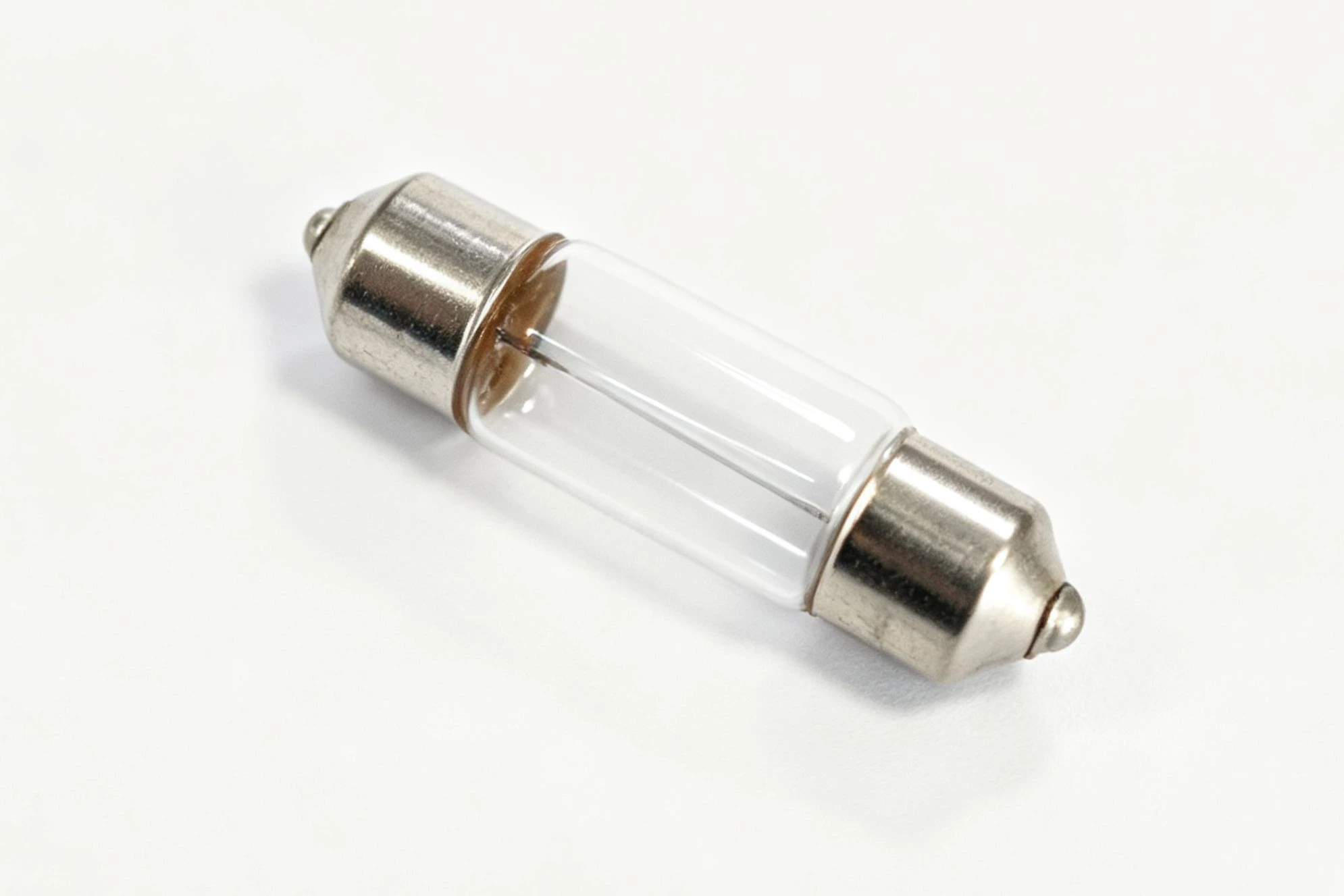 SV7 incandescent bulb