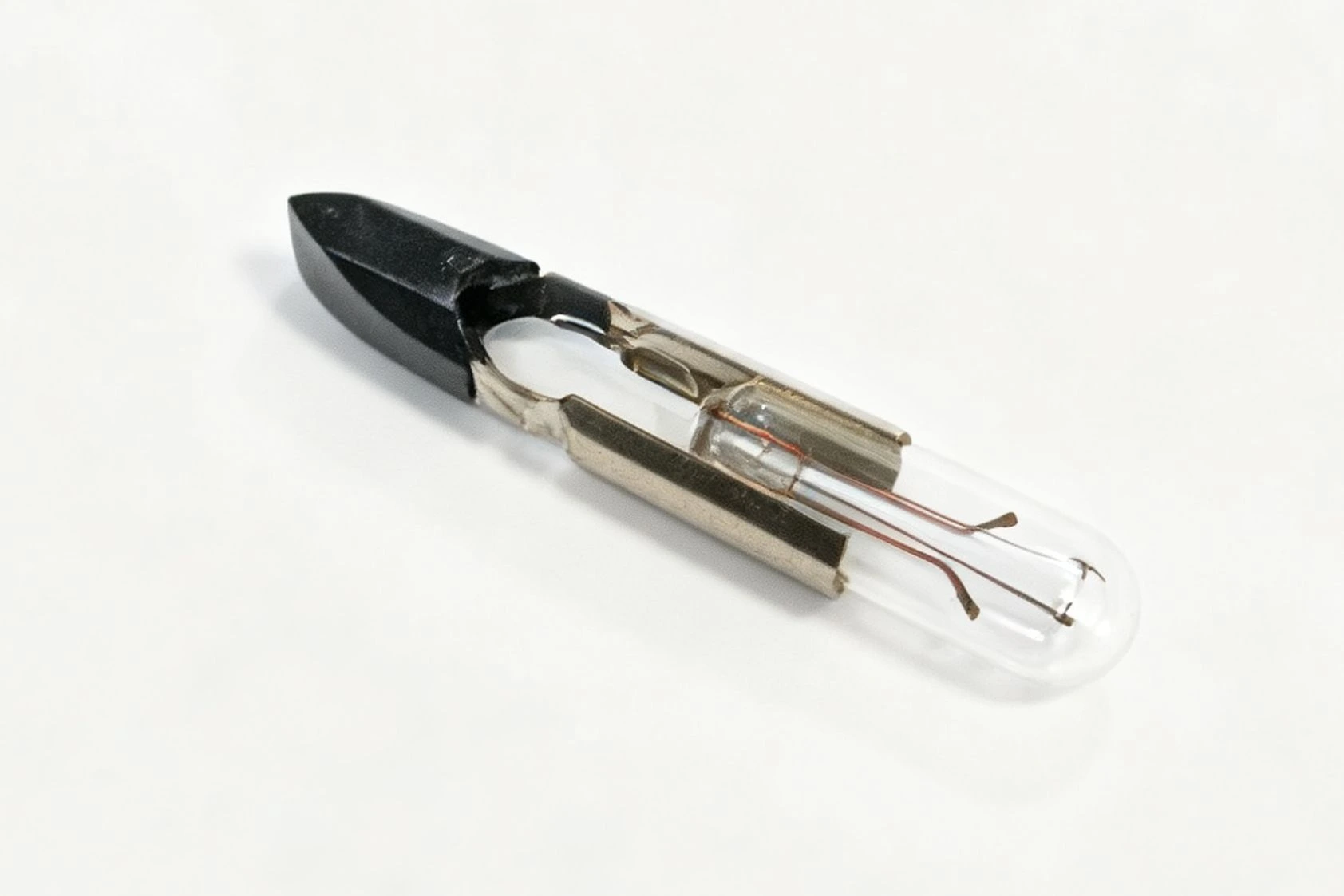 T4.6 incandescent bulb